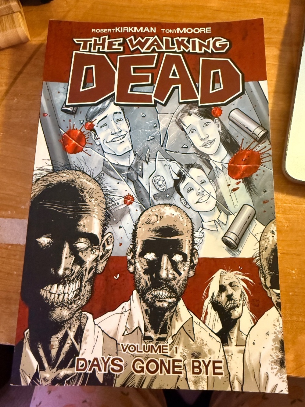 The Walking Dead comics 1-3